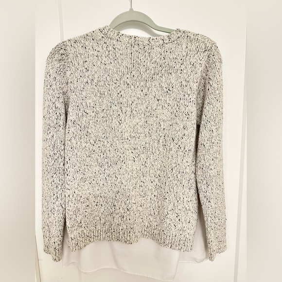 Club Monaco Layered Women’s Grey/White Sweater (Large) - Picture 2 of 3